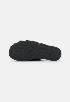 Ugg Scuffita - Muiltjes - Black 10 Ugg Scuffita - Muiltjes - Black -Ugg Winkel 153a2965bad143c5bb7d1d7ecad80a9f
