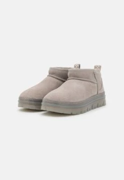 Ugg Winkel 3 Ugg Winkel -Ugg Winkel 19246ed8ae8a49b4b315705db8a20969