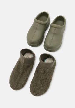 Ugg Tasman - Instappers - Burnt Olive -Ugg Winkel 2161e488eccd408fb346e89038570d71