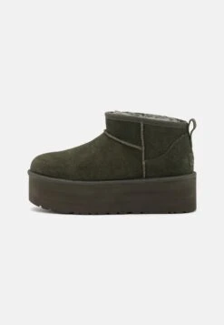 Ugg Classic Ultra Mini Platform - Enkellaarsjes Met Plateauzool - Moss Green -Ugg Winkel 26b0e943810e48b9ad245b92f28a1249