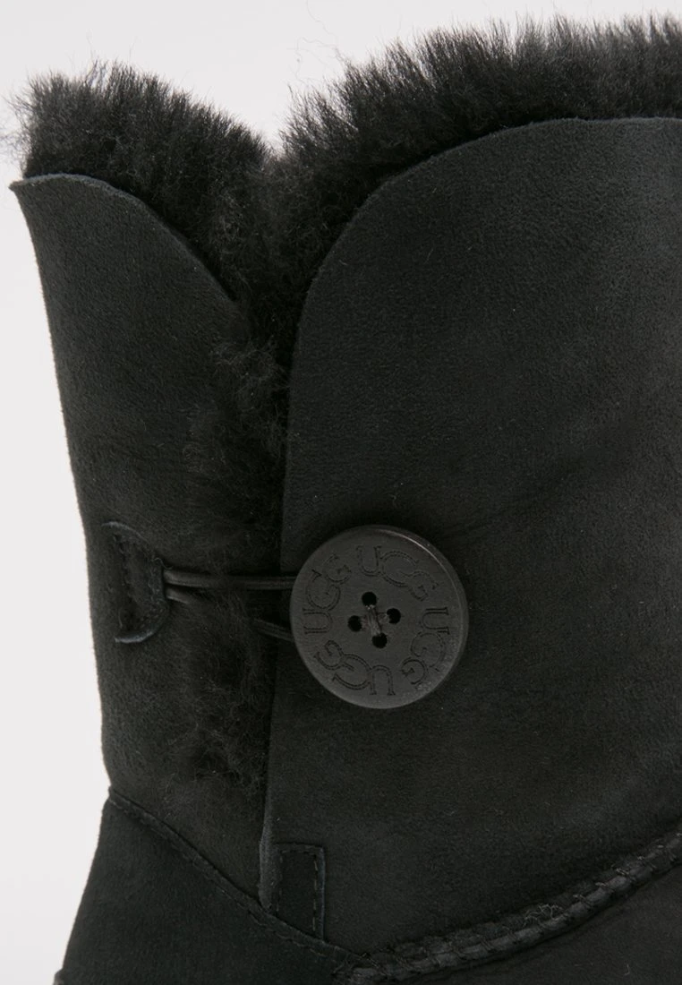 Ugg Bailey Button Ii - Korte Laarzen - Black 3 Ugg Bailey Button Ii - Korte Laarzen - Black - Afbeelding 3