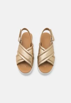 Ugg Zayne Slingback - Sandalen Met Plateauzool - Gold Metallic 11 Ugg Zayne Slingback - Sandalen Met Plateauzool - Gold Metallic -Ugg Winkel 2c8ad85aa78c4bcd857a9c6e7ed83831