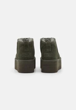 Ugg Classic Ultra Mini Platform - Enkellaarsjes Met Plateauzool - Moss Green -Ugg Winkel 39edd51fbab24e7a80653a56485fb386