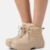 Ugg Tasman Lace - Snowboots- Mustard Seed -Ugg Winkel 3a586a5d8f2545e7b953f40e9dba3e66