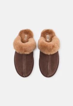 Ugg Scuffette - Pantoffels - Burnt Cedar 11 Ugg Scuffette - Pantoffels - Burnt Cedar -Ugg Winkel 3b9ba448065b4806bbf9340d5174904f