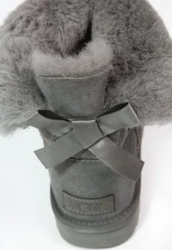 Ugg Mini Bailey Bow - Korte Laarzen - Grey -Ugg Winkel 48384c430d19412c8ad66c2ef0db7649