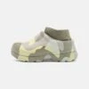 Ugg Tasman X Camopop - Instappers - Moss Green 17 Ugg Tasman X Camopop - Instappers - Moss Green -Ugg Winkel 4dc7ce9fffac4f978d0ad1cde2970053