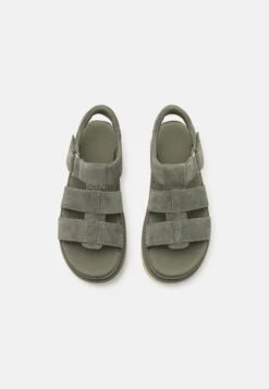 Ugg Goldenstar Strap - Sandalen Met Plateauzool - Moss Green 11 Ugg Goldenstar Strap - Sandalen Met Plateauzool - Moss Green -Ugg Winkel 4dd1d4bf97884018a1909195c5d981e0