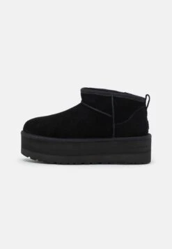 Ugg Classic Ultra Mini Platform - Enkellaarsjes Met Plateauzool - Black -Ugg Winkel 5412660305c3430d9f5b18d419622515