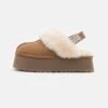Ugg Funkette - Pantoffels - Chestnut 13 Ugg Funkette - Pantoffels - Chestnut -Ugg Winkel 5e68604260834f95a6262e466901fe26
