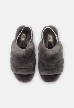 Ugg Fluff Yeah Slide - Pantoffels - Charcoal -Ugg Winkel 6136d4be5a56437e9809fd5f1315ce87
