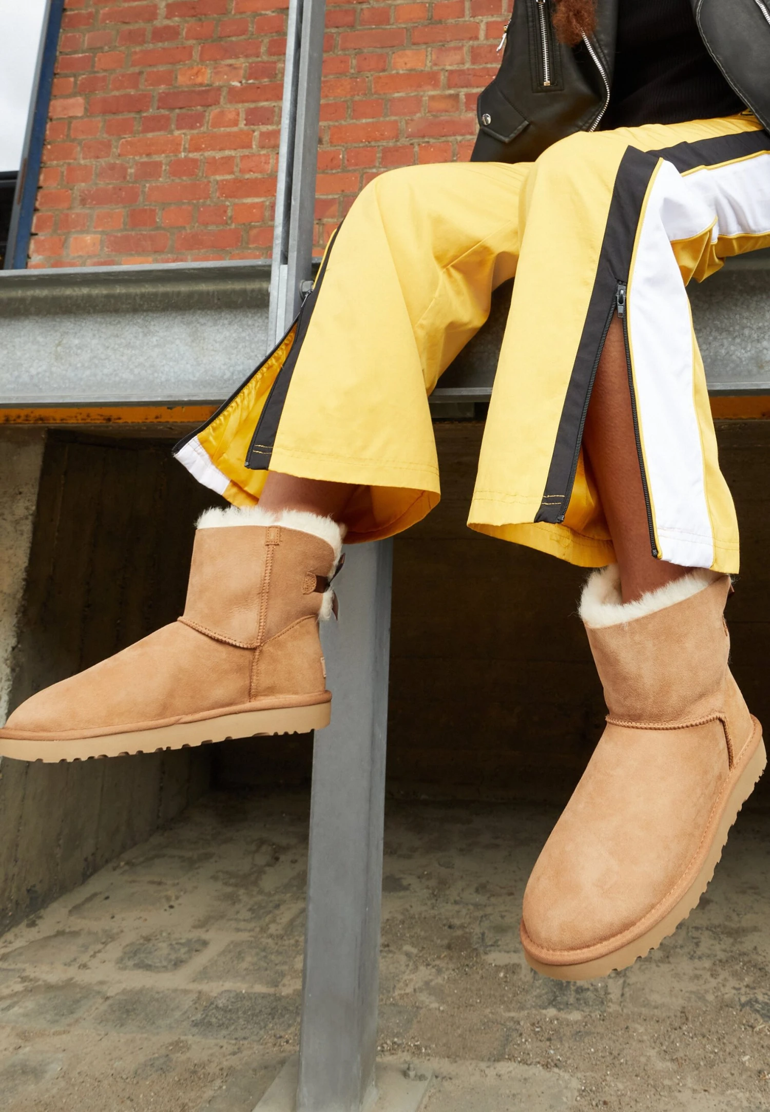 Ugg Mini Bailey Bow - Korte Laarzen - Chestnut 3 Ugg Mini Bailey Bow - Korte Laarzen - Chestnut - Afbeelding 3