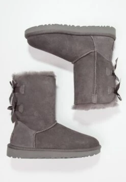 Ugg Bailey Bow - Korte Laarzen - Grey 9 Ugg Bailey Bow - Korte Laarzen - Grey -Ugg Winkel 683e56e11a764f699e03030e0235c039