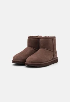 Ugg Classic Mini - Korte Laarzen - Burnt Cedar -Ugg Winkel 6df7fd5e54c241b1a5941176699be267