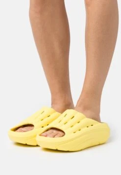 Ugg Foamo Slide - Muiltjes - Sunny Yellow