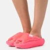 Ugg Foamo Slide - Pantoffels - Super Coral