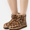 Ugg Classic Mini Spotty - Snowboots- Natural -Ugg Winkel 7c04474e5dc94ae183368b2899fe74bb