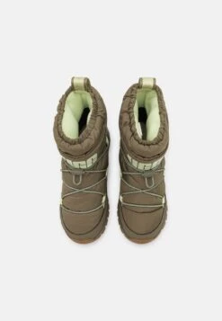 Ugg Yose Puffer Mid - Snowboots- Burnt Olive 11 Ugg Yose Puffer Mid - Snowboots- Burnt Olive -Ugg Winkel 881aa0c9e9574cdebd0cfc483200c035