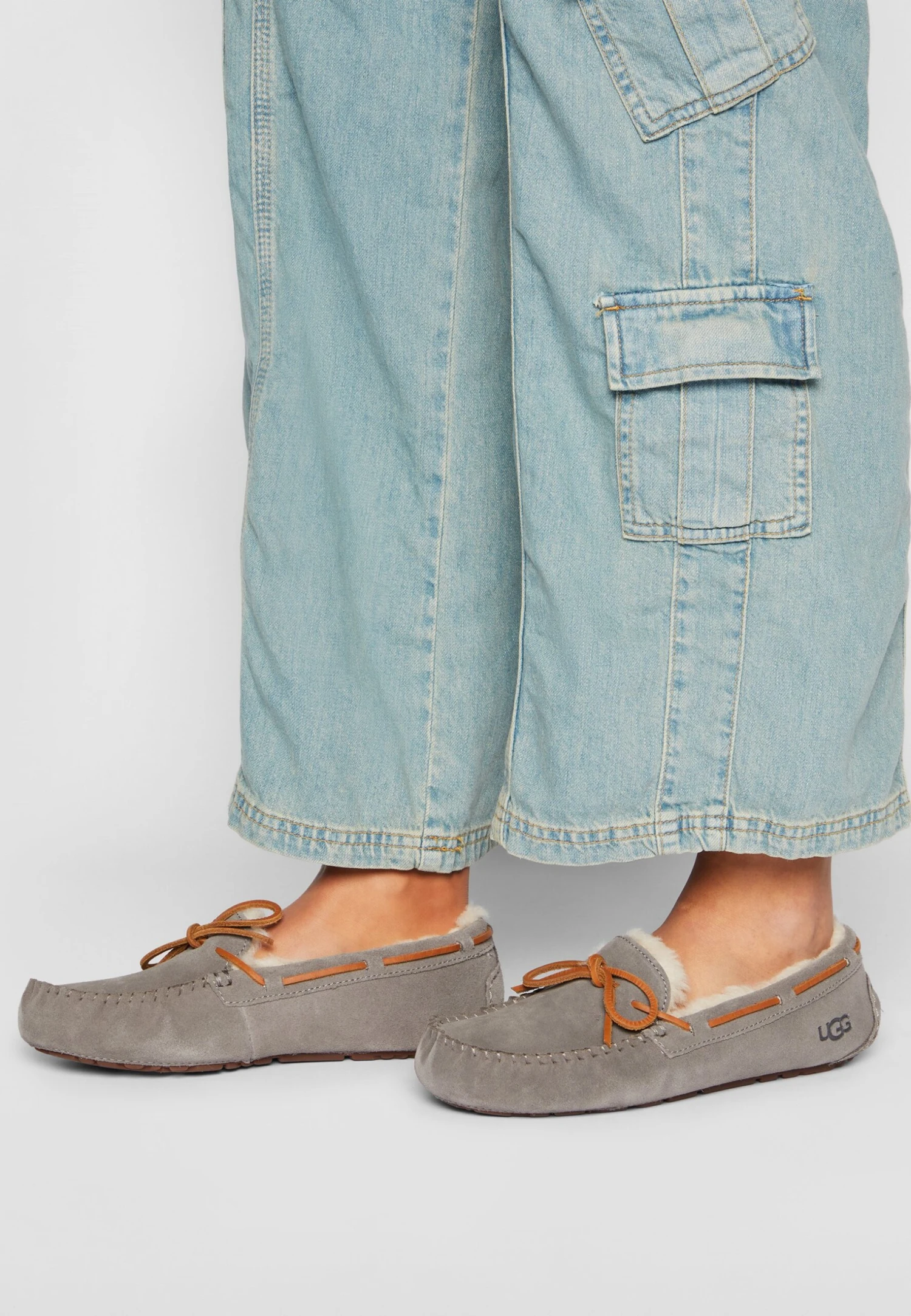 Ugg Dakota - Pantoffels - Pewter 4 Ugg Dakota - Pantoffels - Pewter - Afbeelding 4