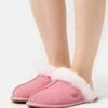 Ugg Scuffette - Pantoffels - Horizon Pink 12 Ugg Scuffette - Pantoffels - Horizon Pink -Ugg Winkel 8bd6c23c47ae4d84856fca04ced9d337