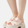 Ugg Ashton Slide - Muiltjes Met Hak - Rosy Beige 5 Ugg Ashton Slide - Muiltjes Met Hak - Rosy Beige -Ugg Winkel 94a36ce8726f40a2b3bb60f408378a00