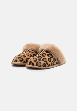 Ugg Scuffette Spotty - Pantoffels - Natural -Ugg Winkel b17678bcd0f64f15bc522df28766bfb9