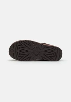 Ugg Classic Mini Platform - Enkellaarsjes Met Plateauzool - Burnt Cedar -Ugg Winkel c946a1ff7f14473f933040d0e502ff1d