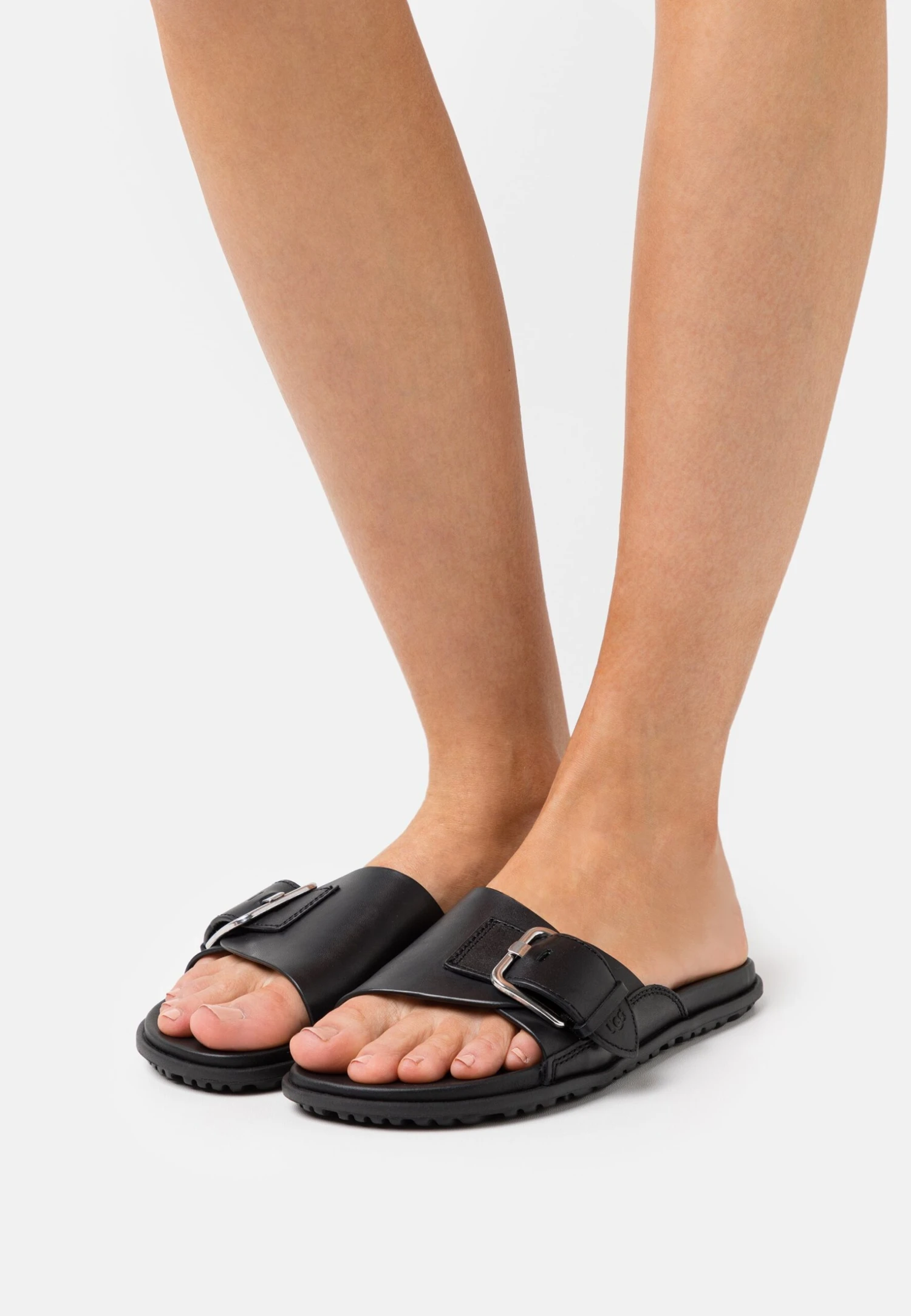 Ugg Solivan Buckle Slide - Muiltjes - Black 1 Ugg Solivan Buckle Slide - Muiltjes - Black