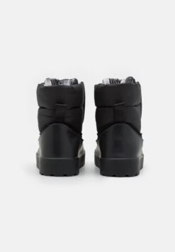 Ugg Classic Maxi Toggle - Snowboots- Black -Ugg Winkel cc5aad8f387b4d9398df04b9dd2ea272
