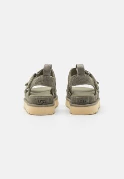 Ugg Goldenstar - Sandalen Met Plateauzool - Moss Green 9 Ugg Goldenstar - Sandalen Met Plateauzool - Moss Green -Ugg Winkel d2c7fa55d3b640bca216c864ebd273c5