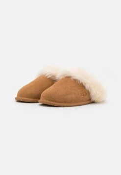 Ugg Scuff Sis - Pantoffels - Chestnut -Ugg Winkel d3ddd29adc8943bd96458da8c5b3c37e