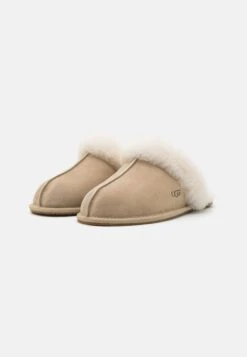 Ugg Scuffette - Pantoffels - Mustard Seed/Natural 8 Ugg Scuffette - Pantoffels - Mustard Seed/Natural -Ugg Winkel d95b8fa72fdd4e1ab77c492f1e561c8e