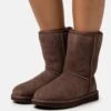 Ugg Classic Short - Korte Laarzen - Burnt Cedar