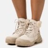 Ugg Yose Fluff - Snowboots- White Pine 16 Ugg Yose Fluff - Snowboots- White Pine -Ugg Winkel e445d586bbf9409997f45c96b830cb11