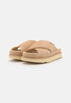 Ugg GoldenstarCross Slide - Muiltjes - Driftwood -Ugg Winkel ed30828b12494253a7ff0b9e4300ec00