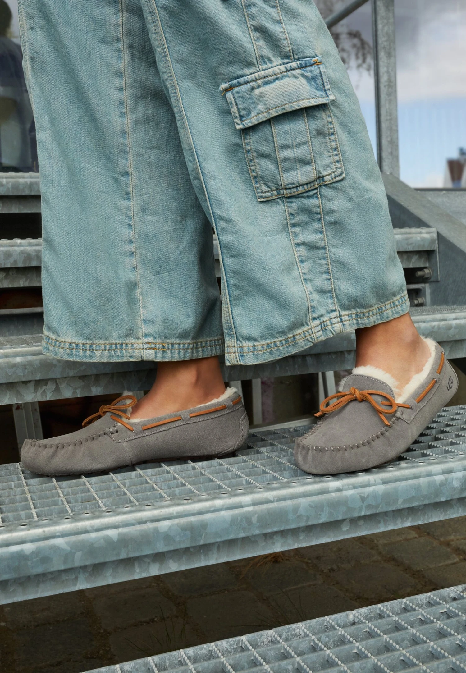 Ugg Dakota - Pantoffels - Pewter 2 Ugg Dakota - Pantoffels - Pewter - Afbeelding 2